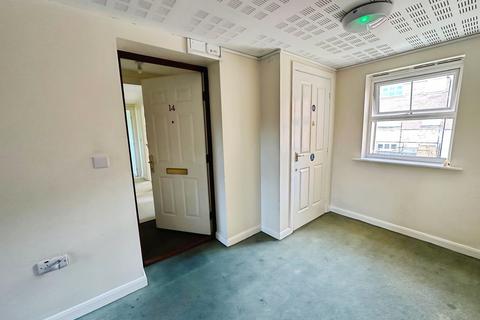2 bedroom flat for sale, 14 Stourhead Road, Bilton, Rugby, Warwickshire CV22 7BF