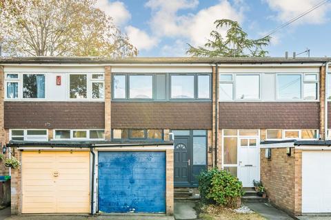 3 bedroom terraced house for sale, Edward Close, Hampton Hill TW12