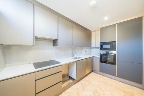 3 bedroom terraced house for sale, Edward Close, Hampton Hill TW12