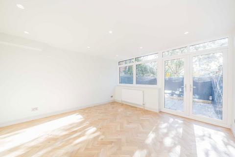 3 bedroom terraced house for sale, Edward Close, Hampton Hill TW12
