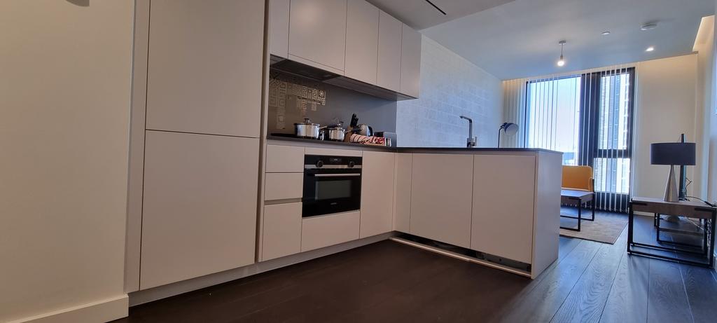 Apartment in London - View 4