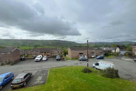 2 bedroom apartment for sale, Maes Brennin, Rhayader