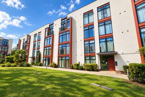 2 bedroom flat for sale, Altrincham Road, Acorn House, M22
