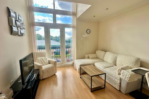 2 bedroom flat for sale, Altrincham Road, Acorn House, M22