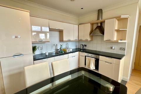 2 bedroom flat for sale, Altrincham Road, Acorn House, M22