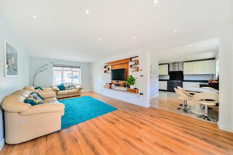 4 bedroom semi-detached house for sale, Honister Gardens, Stanmore