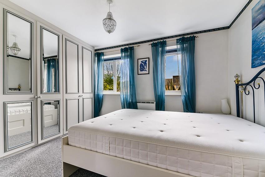 Apartment in London, Millwall, Isle of Dogs - View 3