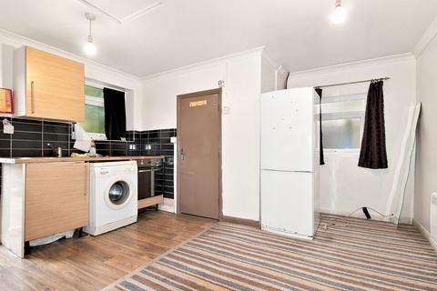 1 bedroom apartment to rent, Cheltenham Road, London E10