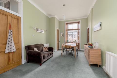 2 bedroom flat for sale, 18/6 Bruntsfield Gardens, Edinburgh, EH10 4EA