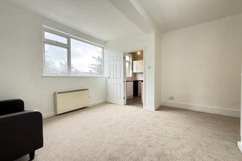 undefined, Aldborough Road South, Seven Kings