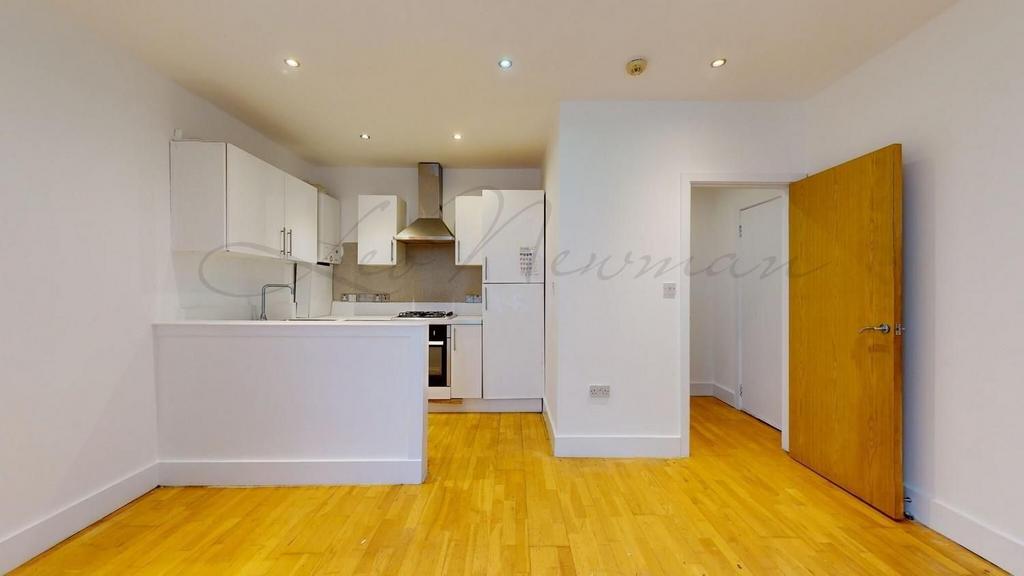 Apartment in Croydon - View 3
