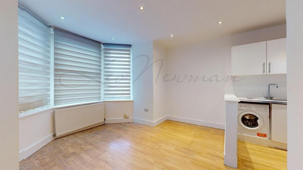 Apartment in Croydon - View 4