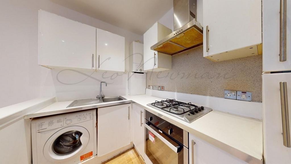 Apartment in Croydon - View 5