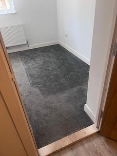 1 bedroom apartment to rent, Ilmington Close, Redditch, B98