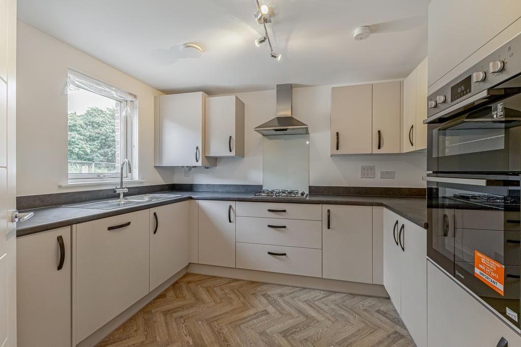 House in Oxford, Barton Park, Oxfordshire - View 3