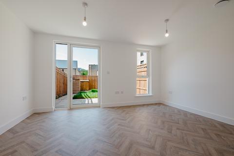 3 bedroom terraced house to rent, Leaf Living at Beckley Place, Oxford, OX3