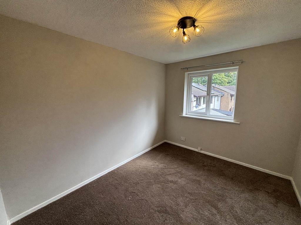 Apartment in Bury, Greater Manchester - View 5