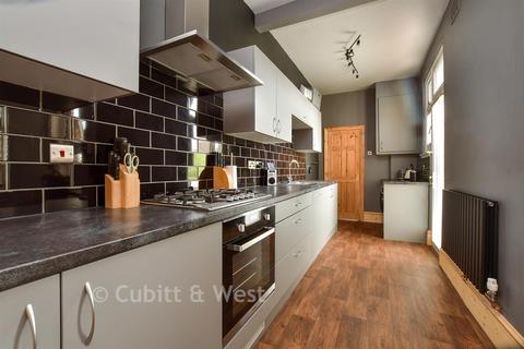 6 bedroom terraced house for sale, Clarendon Road, Wallington SM6