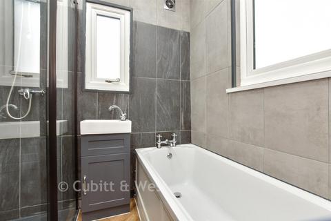 6 bedroom terraced house for sale, Clarendon Road, Wallington SM6
