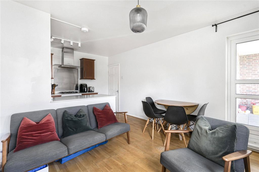 Apartment in London - More