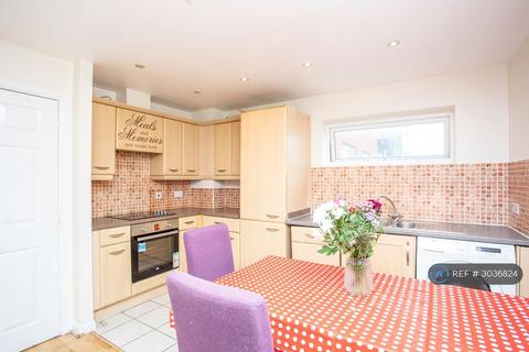2 bedroom flat to rent, Linear View, Wembley, HA9