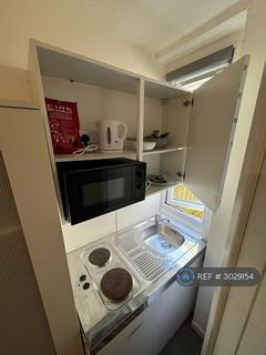 Studio to rent, Bedford Place, Brighton, BN1