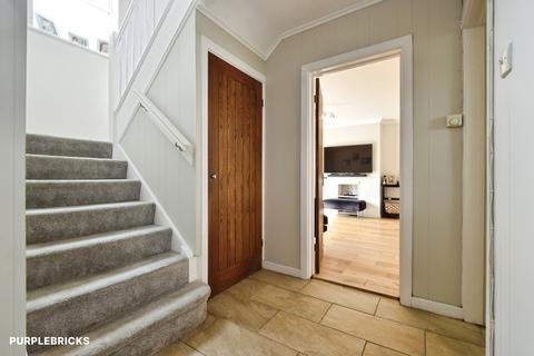 4 bedroom semi-detached house for sale, Bryn Catwg, Neath, SA10