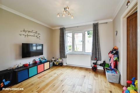 4 bedroom semi-detached house for sale, Bryn Catwg, Neath, SA10