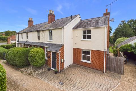 3 bedroom end of terrace house for sale, Updown Hill, Surrey GU20
