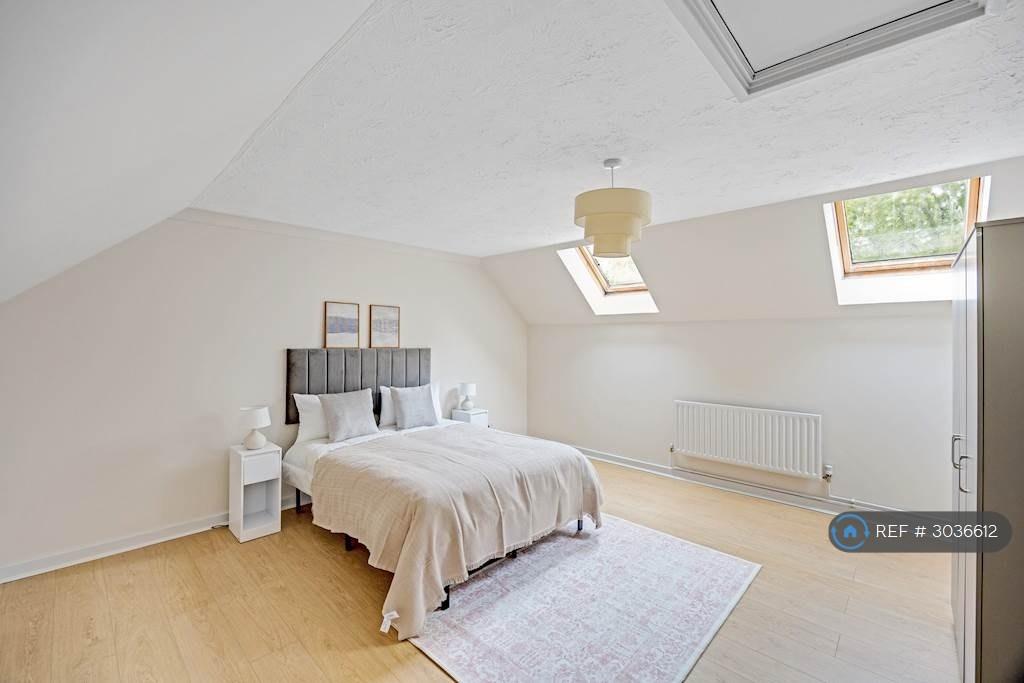 Apartment in London, Leyton - View 3