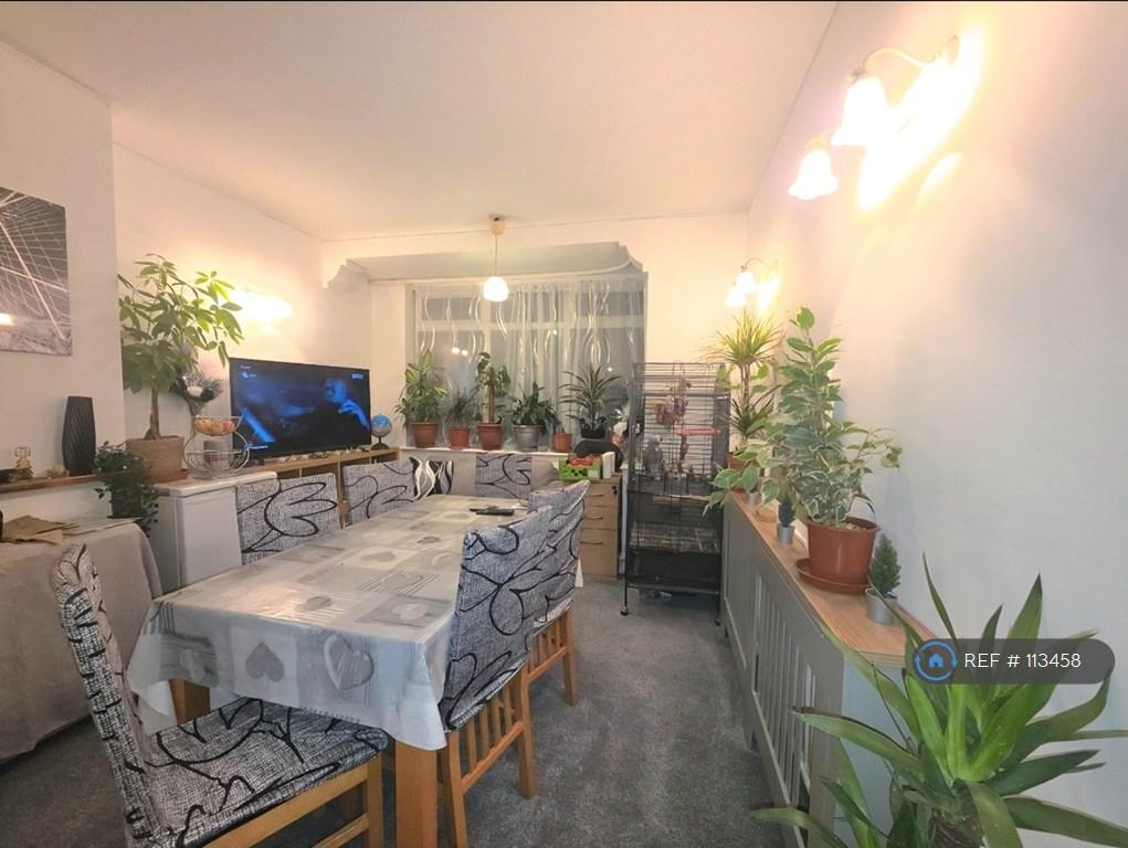 House in London - View 4