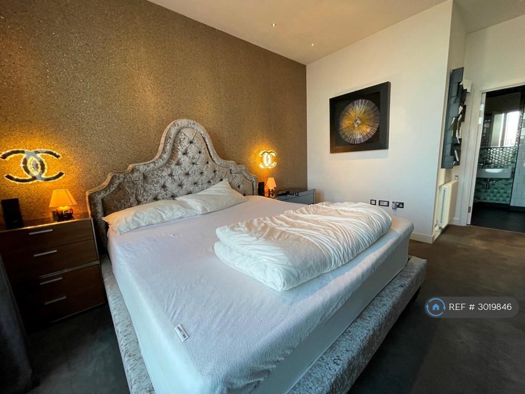 Apartment in London - View 4