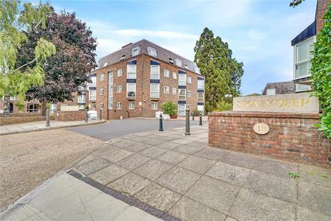 undefined, Twickenham Road, Teddington TW11