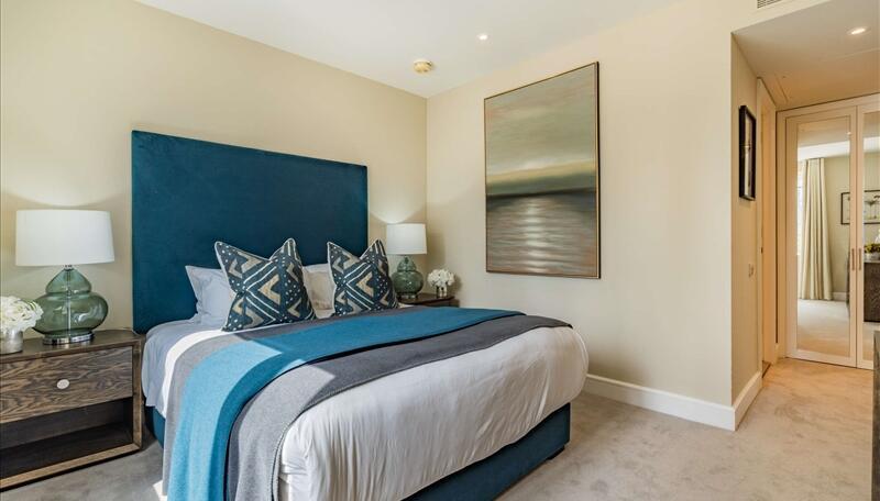 Apartment in London, Canary Wharf - View 5
