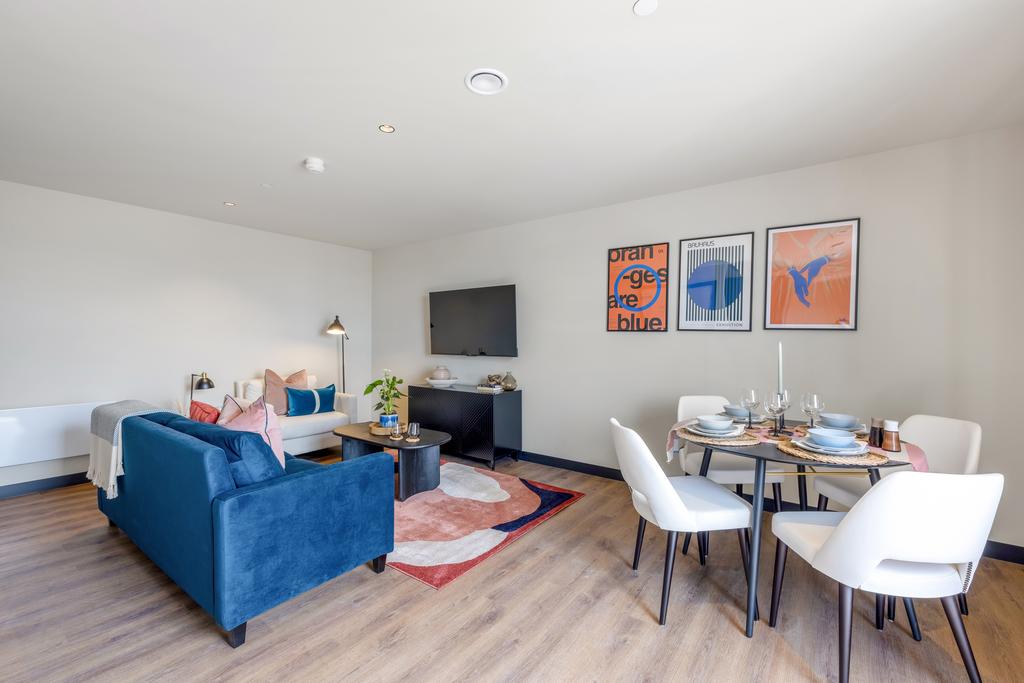 Apartment in Cricklewood, London - View 3