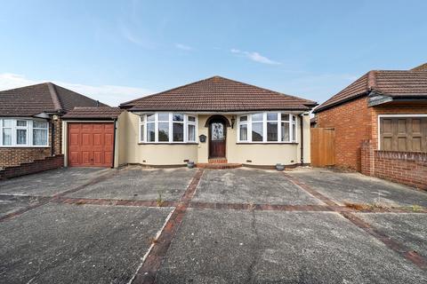 3 bedroom bungalow for sale, Arnside Road, Bexleyheath