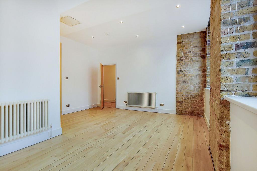 Apartment in London - View 4