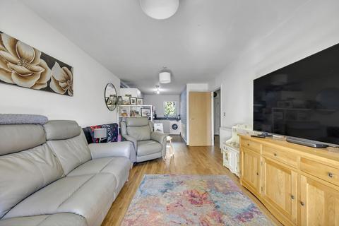 1 bedroom apartment for sale, Maxwell Road, Romford, RM7