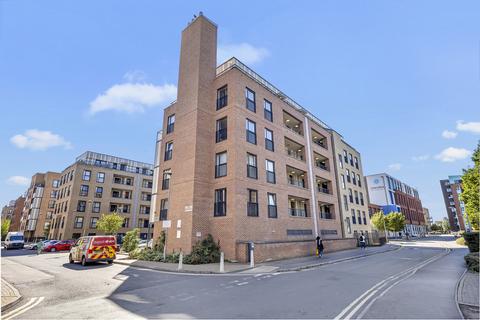 1 bedroom apartment for sale, Maxwell Road, Romford, RM7