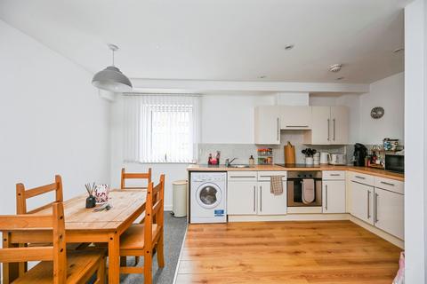 2 bedroom flat for sale, Kaber Court, LIVERPOOL