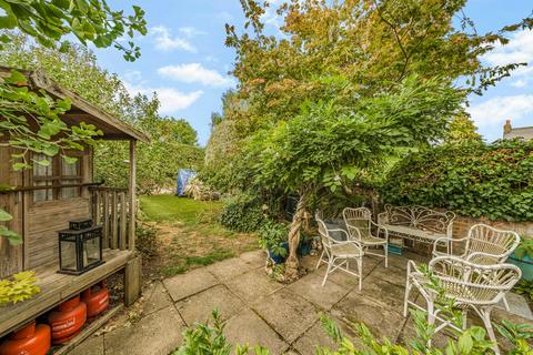 3 bedroom detached house for sale, Hurst Road, West Molesey, KT8