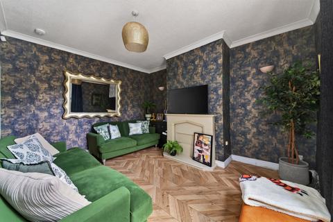 2 bedroom detached house for sale, Manor Road, Ossett, WF5