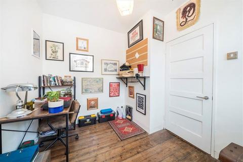 2 bedroom flat to rent, Bevenden Street, London N1