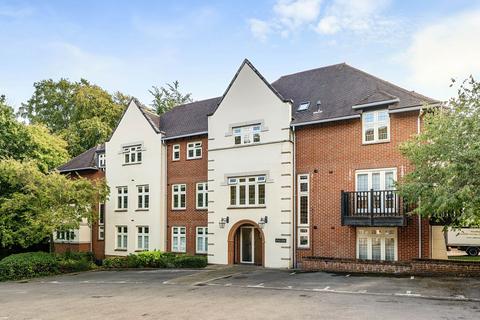 1 bedroom flat for sale, Highcroft Road, Kings Lodge Highcroft Road, SO22