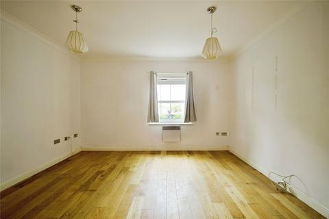 2 bedroom flat for sale, High Road, LONDON, London, N12