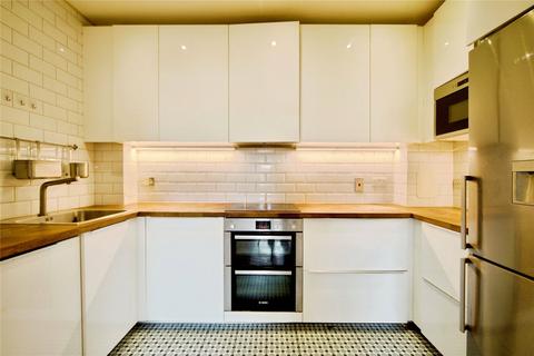 2 bedroom flat for sale, High Road, LONDON, London, N12