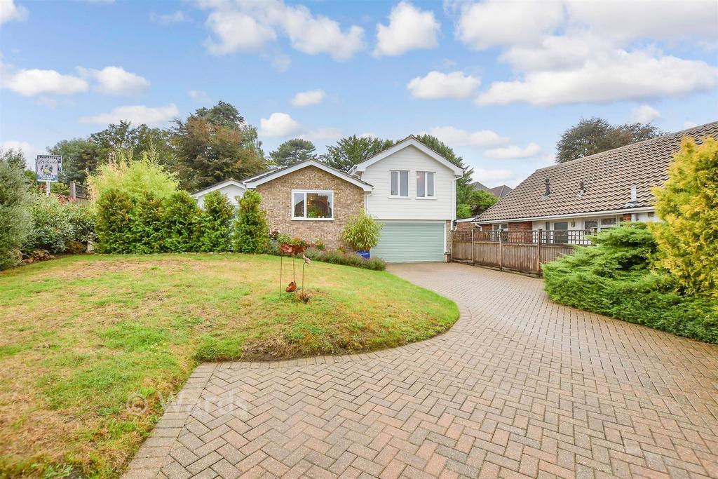 House in Maidstone, Kent - View 3