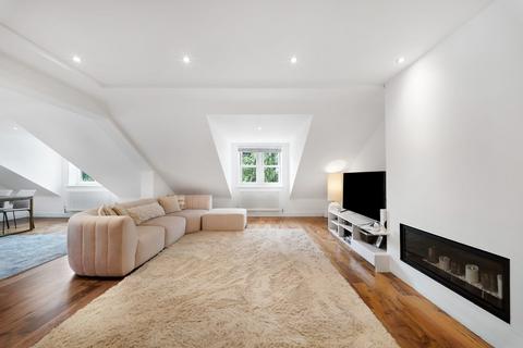 3 bedroom apartment for sale, Woodford Road, Bramhall, SK7