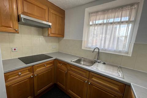 2 bedroom flat to rent, Canute Road, Hampshire SO14
