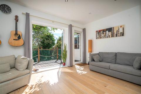 2 bedroom apartment for sale, Harberton Road, London N19